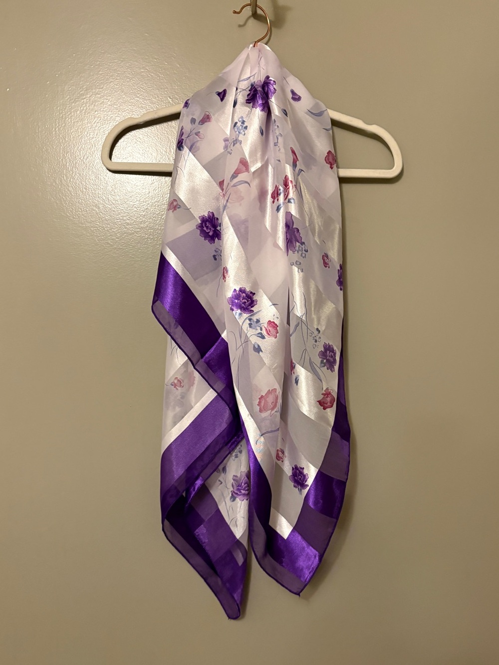 Vintage Floral Purple Trim Scarf